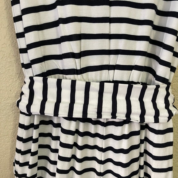 Banana Republic Striped Sleeveless Cropped Wide Leg Jumpsuit Size 0 - Picture 3 of 7